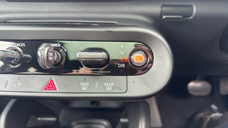 MINI Cooper 135kW E Sport [Level 2] 41kWh 3dr Auto Electric Hatchback